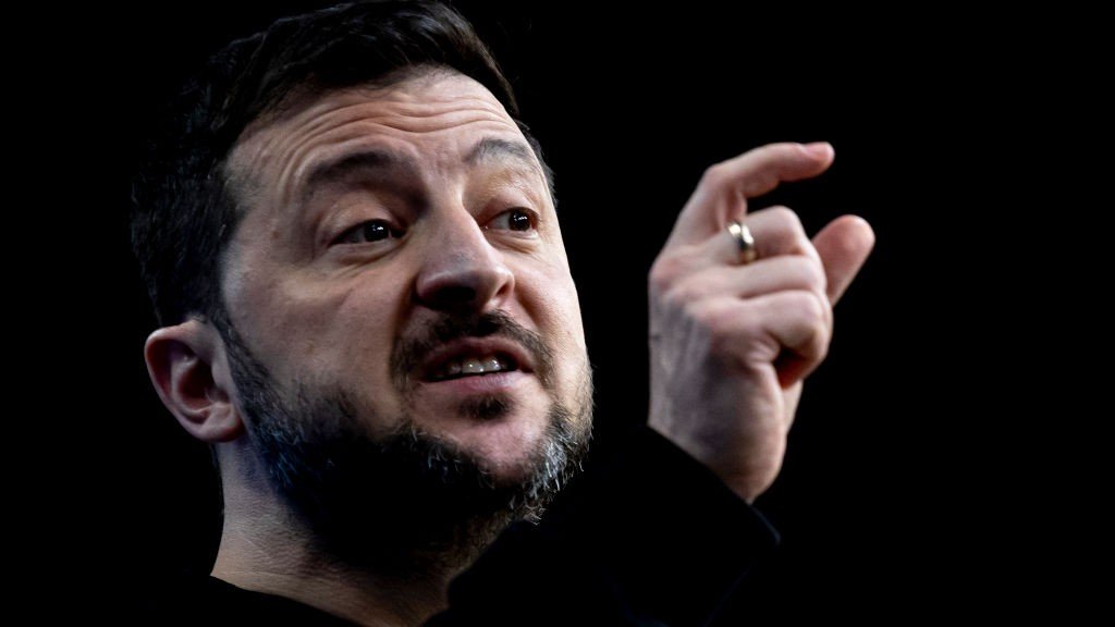 Ukrayna məcburi seçim qarşısında: gələcək, yoxsa təbii ehtiyatlar?