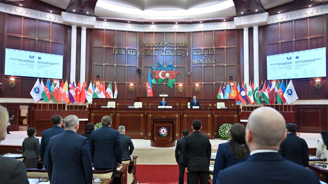 Bakıda Asiya Parlament Assambleyasının 15-ci Plenar Sessiyasının birinci günü başa çatıb (ƏLAVƏ EDİLİB)