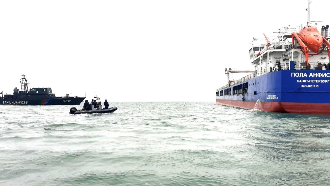 Xəzər dənizində xilasetmə işləri həyata keçirilib