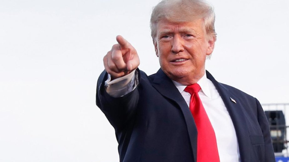 Ağ evin mətbuat katibi: Tramp Rusiya-Ukrayna müharibəsini bu həftə bitirə bilər