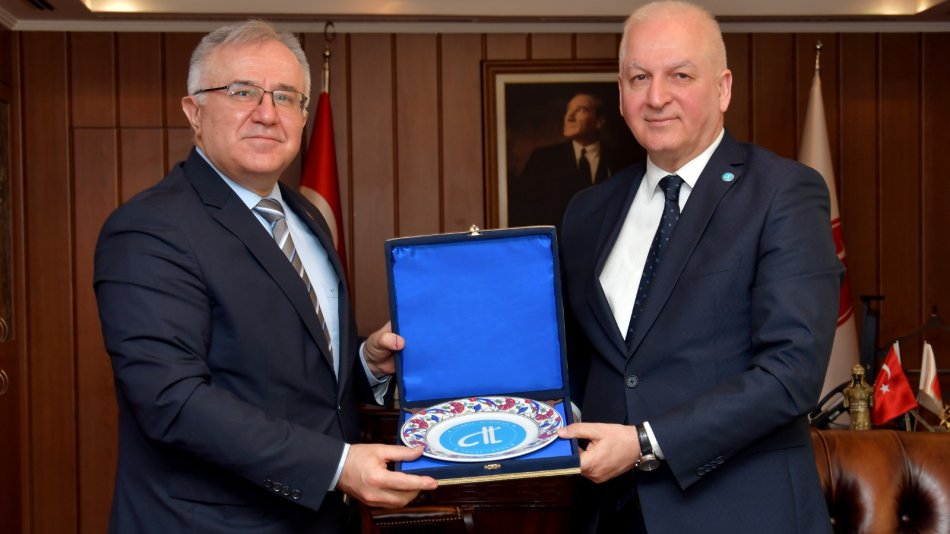 Türk Akademiyası ilə Hacettepe Universiteti arasında əməkdaşlıq imkanları müzakirə olunub