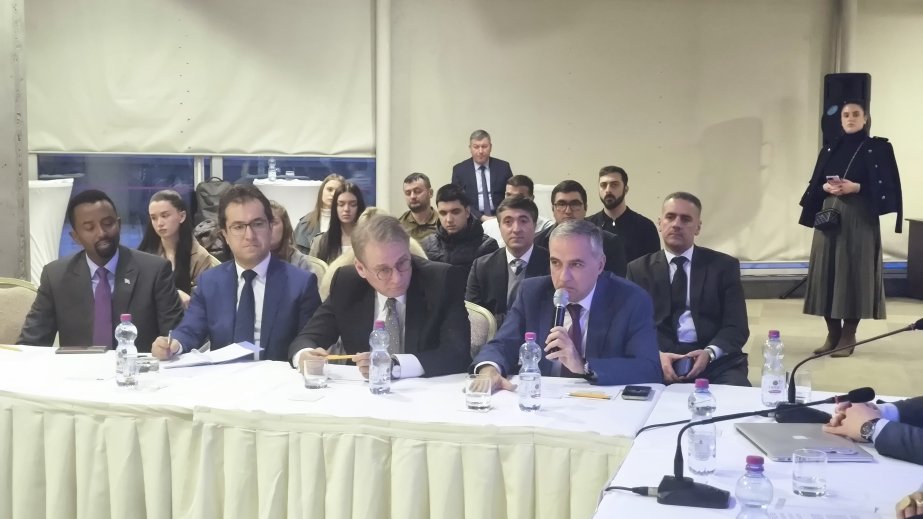 Fərid Şəfiyev: Azərbaycanla Ermənistan arasında münaqişəyə dünya ölkələri fərqli aspektdən yanaşıb