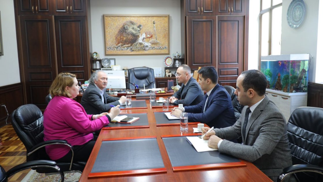 Özbəkistanda “Şərq vəhdəti: Mirzə Qədim İrəvani və özbək ornamentləri” adlı rəsm müsabiqəsi keçiriləcək