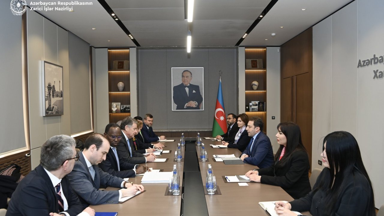 Ermənistanın dini abidələrimizə qarşı vandalizminin Beynəlxalq Dini Azadlıq Komissiyasının nəşrlərində əks olunmasını gözləyirik - XİN