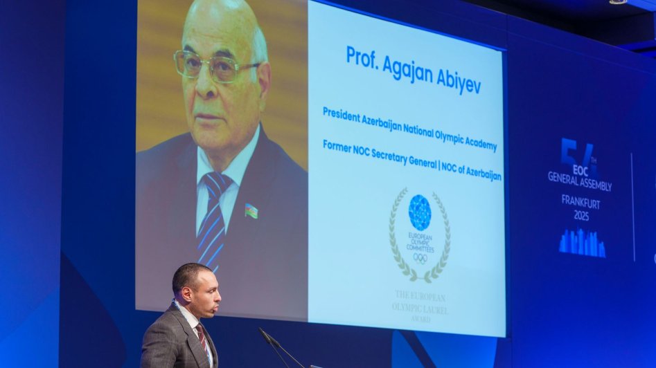 Ağacan Abiyev “Olimpiya çələngi” mükafatı ilə təltif olunub