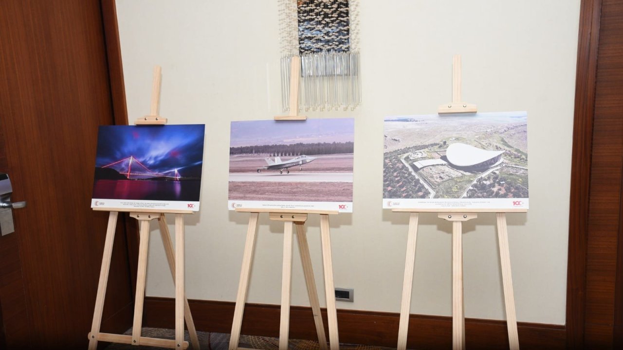 Bakıda "Türkiyə yüz ili" mövzusunda fotosərgi keçirilib