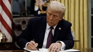 ABŞ prezidenti Çin mallarına rüsumları 20%-dək qaldırdı