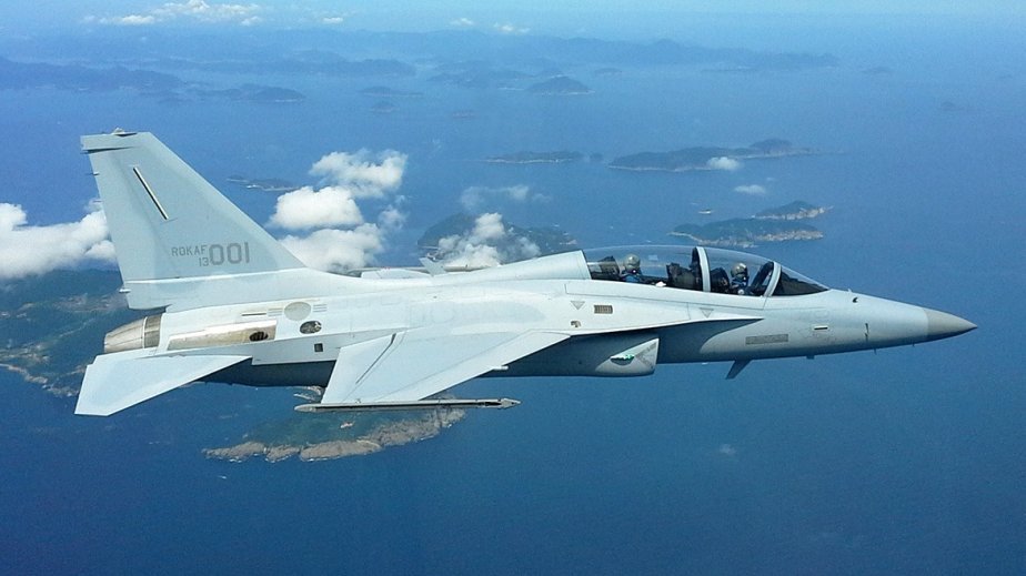 Filippin Hərbi Hava Qüvvələrinin iki pilotu təyyarə qəzasında həlak olub