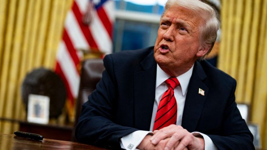 Politico: Tramp Aİ-ni parçalamağa və onu öz istəyinə uyğun qurmağa çalışır