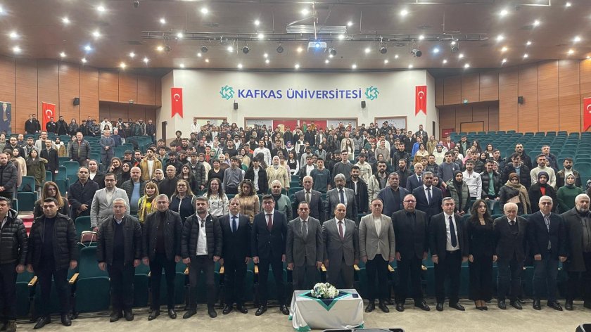 Qars Qafqaz Universitetində “Türkiyə və Azərbaycan münasibətlərində təhlükəsizlik aspektləri” mövzusu müzakirə edilib