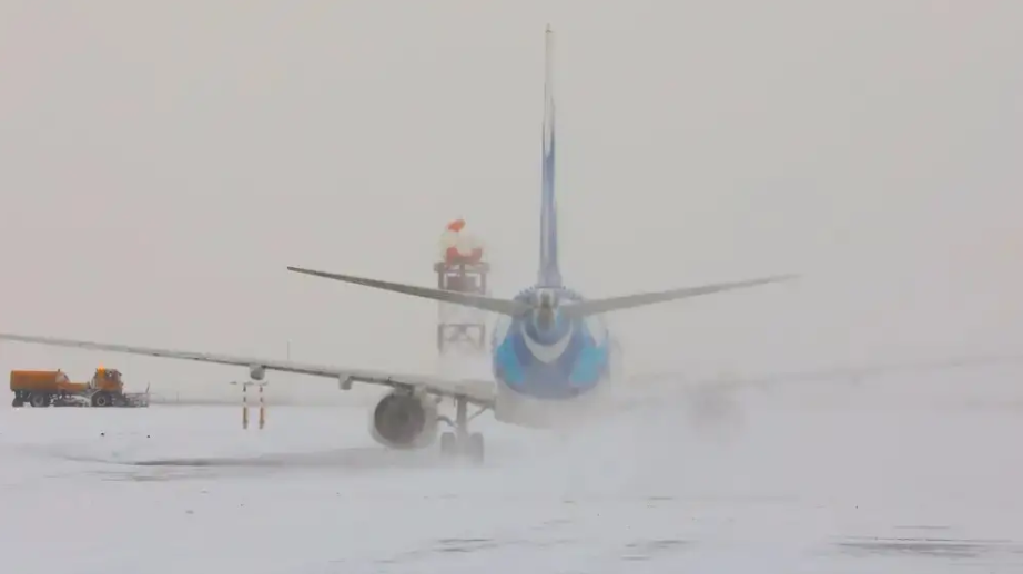 Astana hava limanında bir neçə reys təxirə salınıb