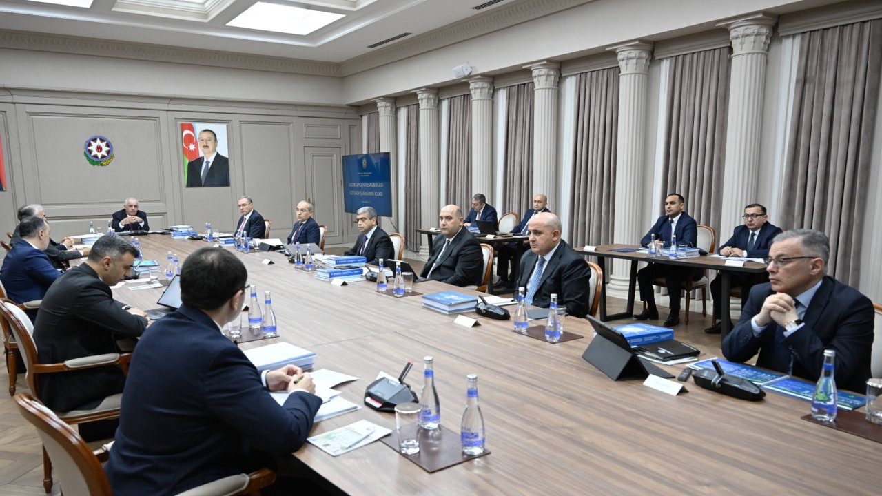 İqtisadi Şuranın növbəti iclası keçirilib - qərarlar qəbul olunub, tapşırıqlar verilib