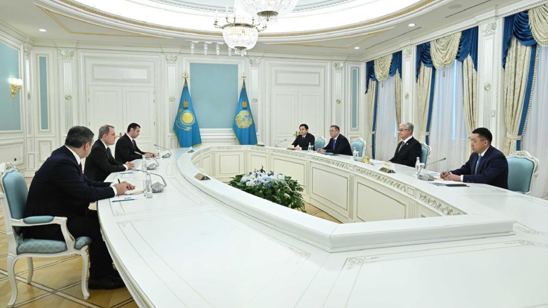 Qazaxıstan Prezidenti Kasım-Jomart Tokayev Azərbaycanın xarici işlər nazirini qəbul edib