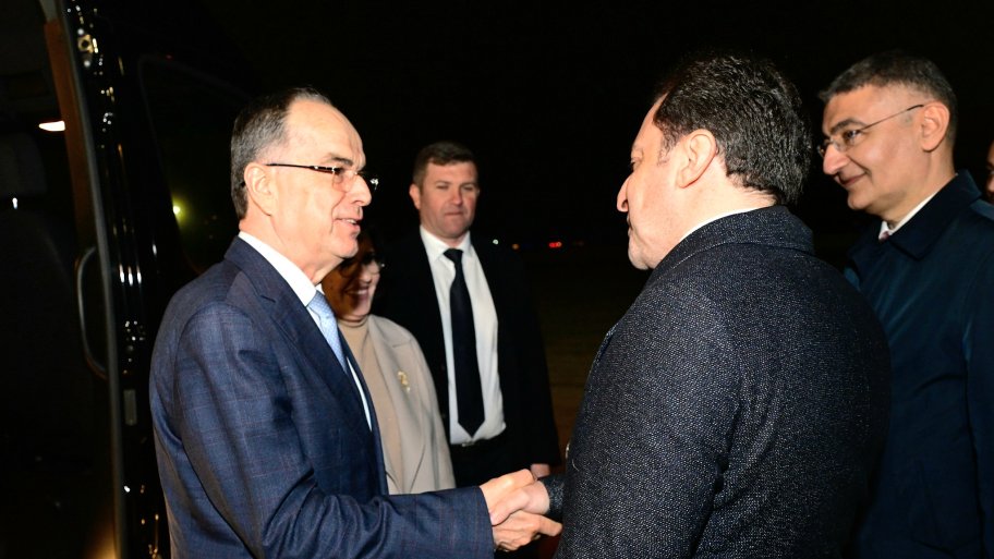 Albanian President arrives in Azerbaijan for working visit
