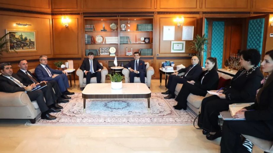 Diasporla İş üzrə Dövlət Komitəsinin nümayəndə heyəti ICESCO-da görüş keçirib