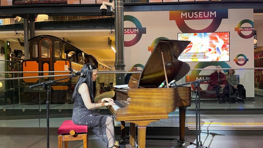 Azərbaycanlı gənc pianoçu London Transport Muzeyində solo konsert verib