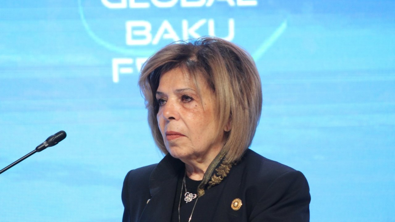 Muşira Xəttab iqlimlə bağlı problemlərin həllində və sülh prosesində qadınların rolu haqda