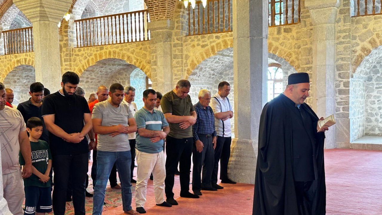 Bayram namazı nə zaman qılınacaq? - AÇIQLAMA