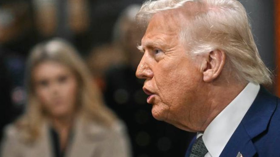 Tramp: ABŞ Rusiya ilə Çin arasında yaxınlaşma istəmir