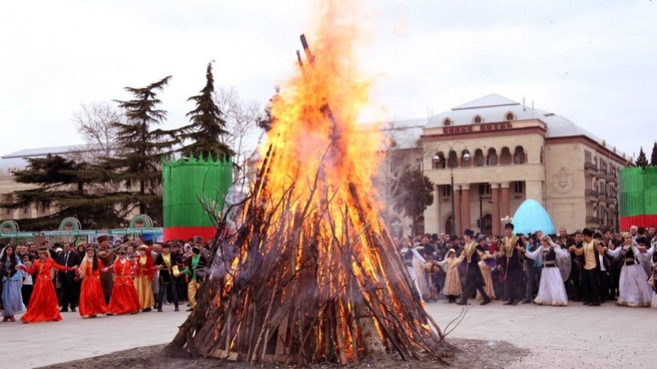 Azərbaycanda Novruz bayramıdır