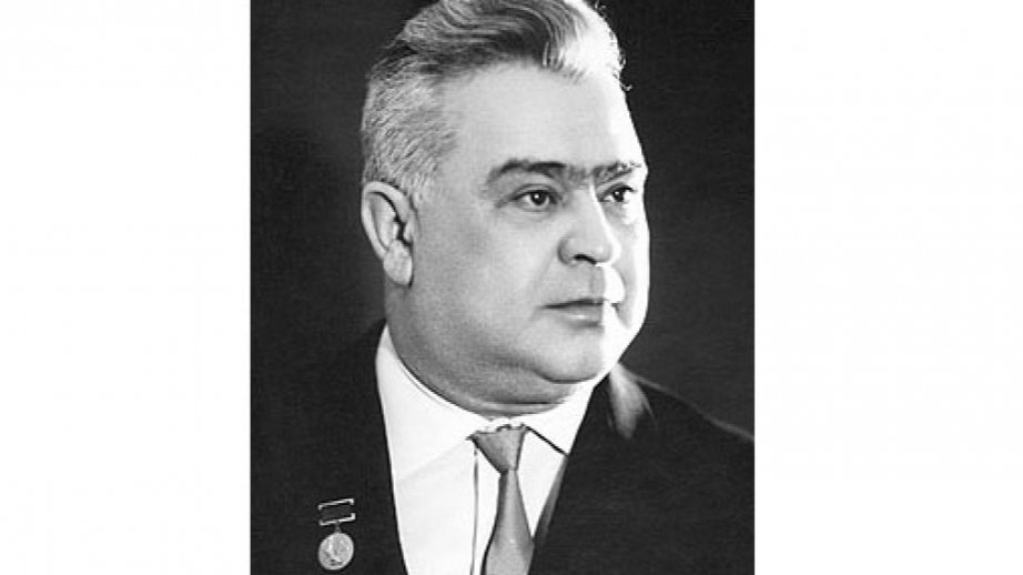 Bu gün Xalq artisti Lütfəli Abdullayevin doğum günüdür