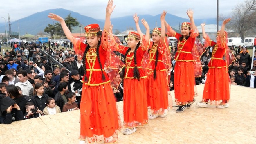 Novruz bayramı ilə əlaqədar Gürcüstanda müxtəlif idman yarışları və el şənliyi təşkil olunub