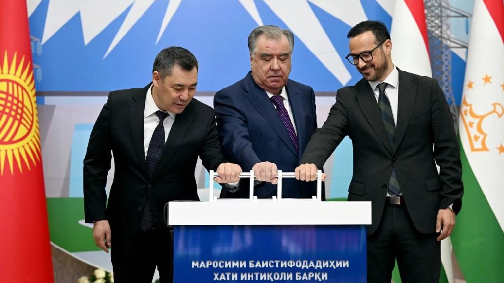 Özbəkistan, Tacikistan və Qırğızıstan liderləri dövlət sərhədlərinin birləşməsi qovşağı haqqında sənəd imzalayıb