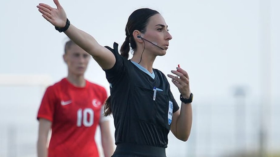 Azərbaycanın qadın hakimləri seçmə mərhələ oyunlarına təyinat alıb