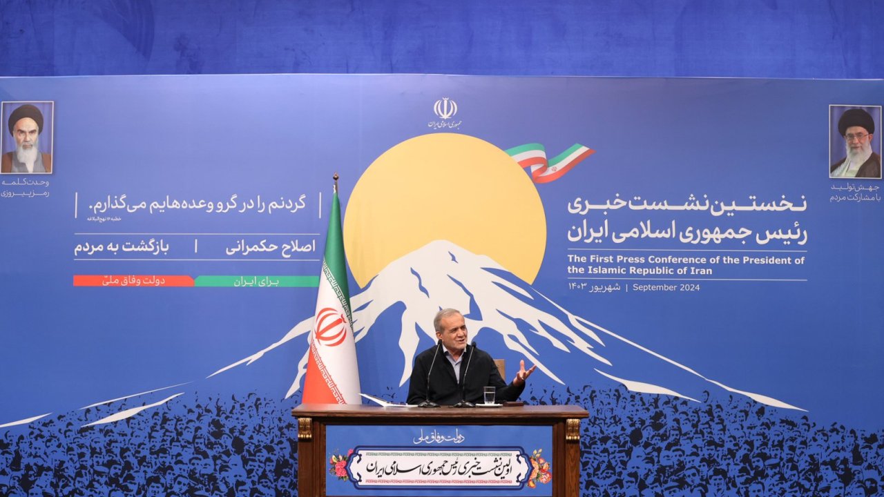 İran qonşu ölkələrlə əlaqələri möhkəmləndirməkdə qərarlıdır – Pezeşkian