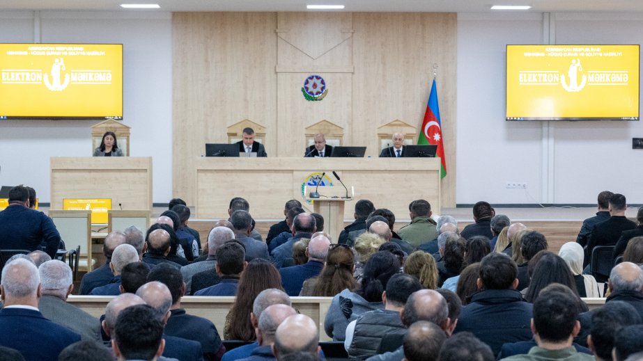 Vardanyanın məhkəməsində zərərçəkmiş şəxslər ifadə verib: Meyitləri çıxaranda yaralandım