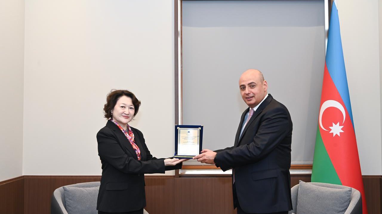 Seymur Fətəliyev Türk Mədəniyyəti və İrsi Fondu tərəfindən təltif olunub (FOTO)