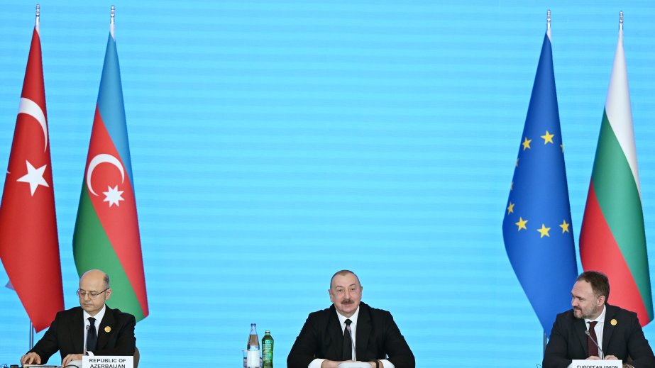 Prezident: Xüsusilə Şərqi Zəngəzur və Qarabağ bölgələrində öz investisiyalarımızla hidroenerji potensialımızı artırırıq