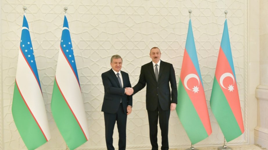 Şavkat Mirziyoyev Prezident İlham Əliyevə zəng edib