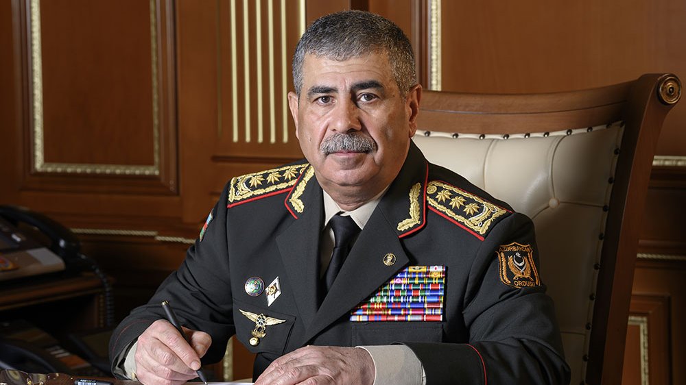 İstənilən təxribata reaksiya verməyə hazır olun - Zakir Həsənov tapşırıq verdi