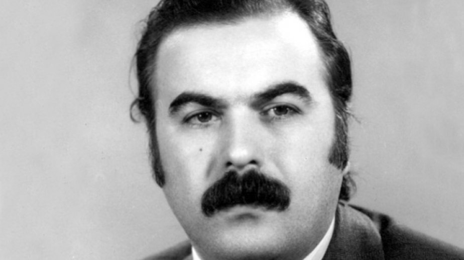 Bu gün tanınmış rejissor Tofiq İsmayılovun doğum günüdür