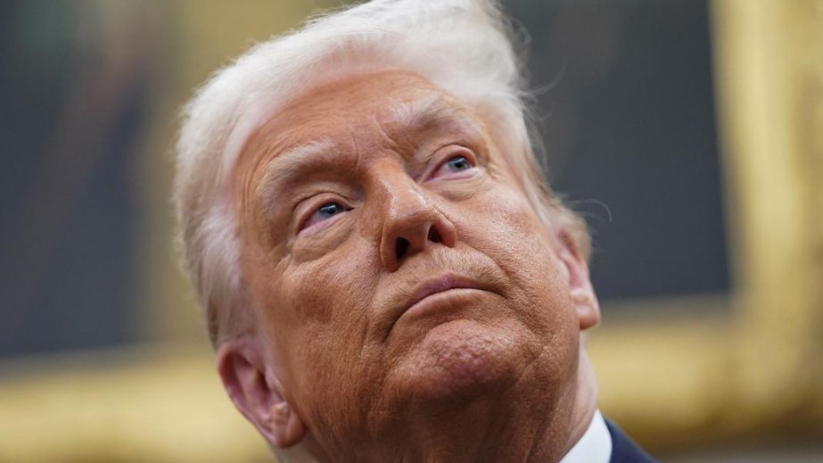 Tramp bir trilyon dollarlıq müdafiə büdcəsini elan edib