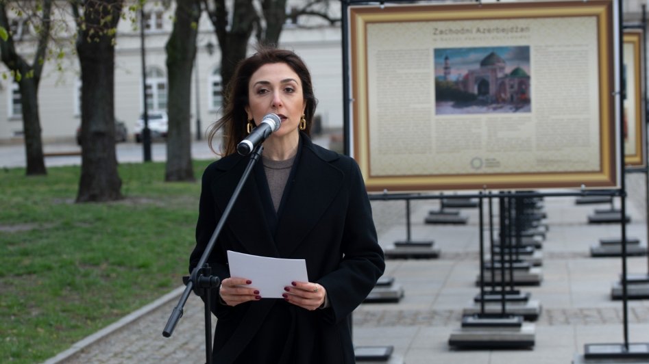 Varşavada “Mədəni yaddaşımızda Qərbi Azərbaycan” adlı sərgi açılıb