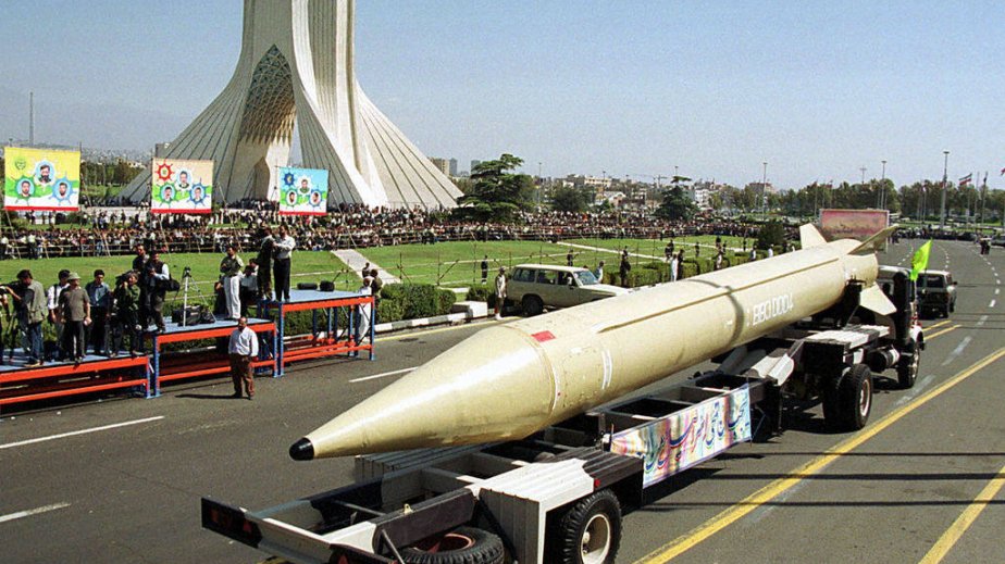 Amerikalı senator: İran altı nüvə bombası hazırlamağa yaxındır