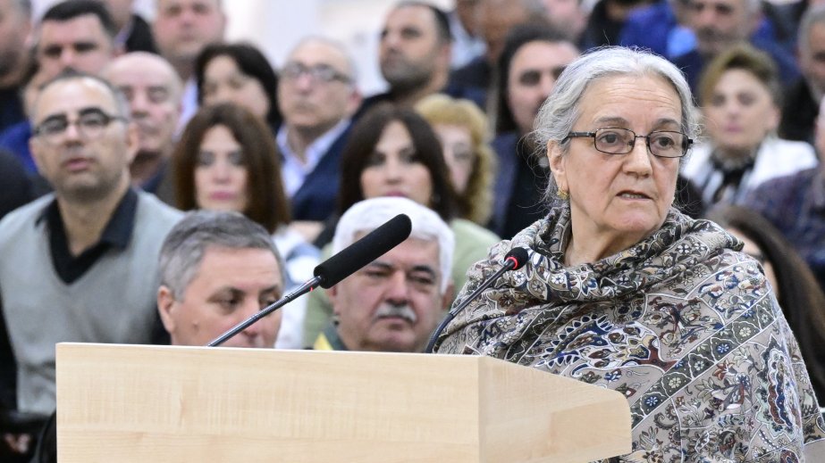 Xankəndidən olan zərərçəkmiş: Köçəryan bizim kombinatda dəzgahları yağlayırdı, sonradan komsomol katibi oldu