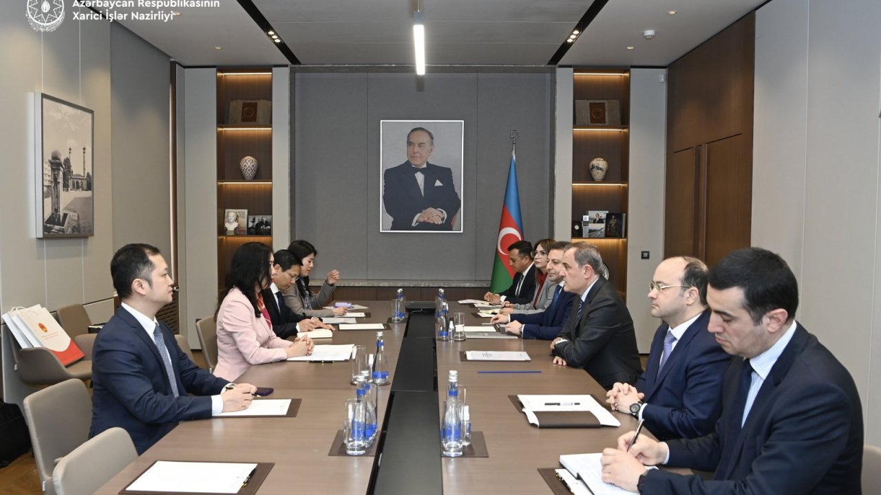 Azərbaycan və Vyetnam arasında ikitərəfli və çoxtərəfli münasibətlər müzakirə olunub