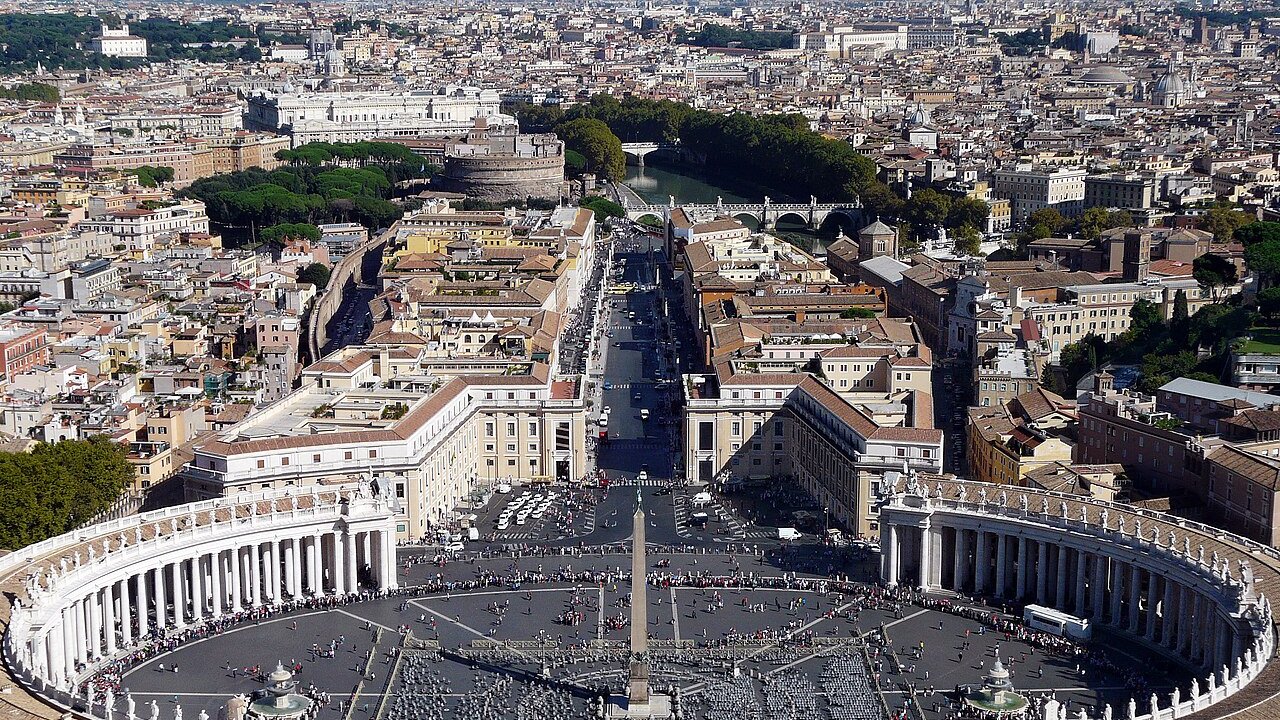 Roma Papası “postuna” dörd namizəd var - SİYAHI