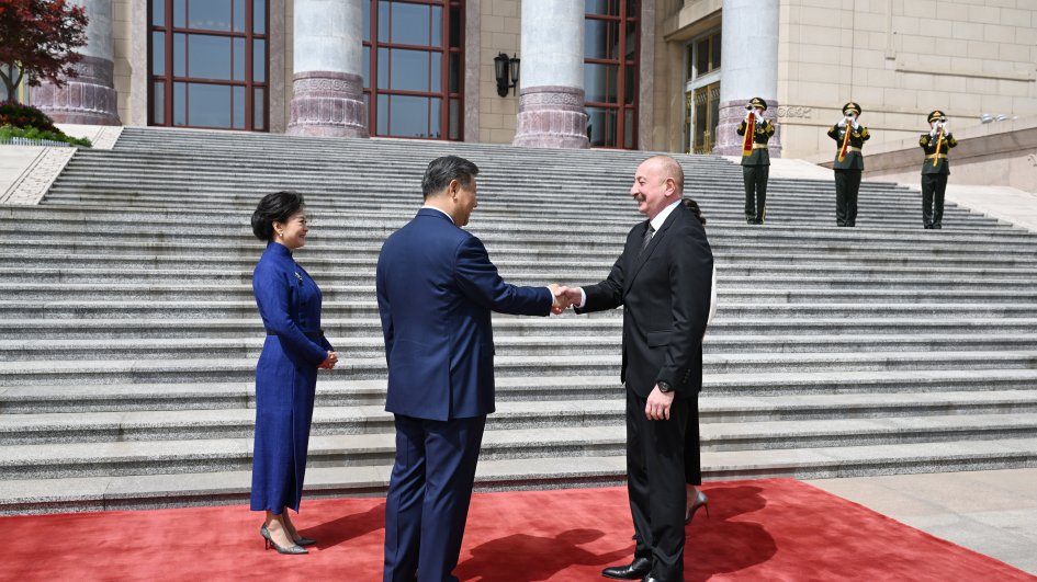 Beijing hosts official welcome ceremony for President Ilham Aliyev