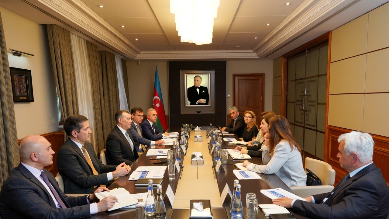 Azərbaycan ilə Asiya İnkişaf Bankı arasında əməkdaşlıq müzakirə edilib