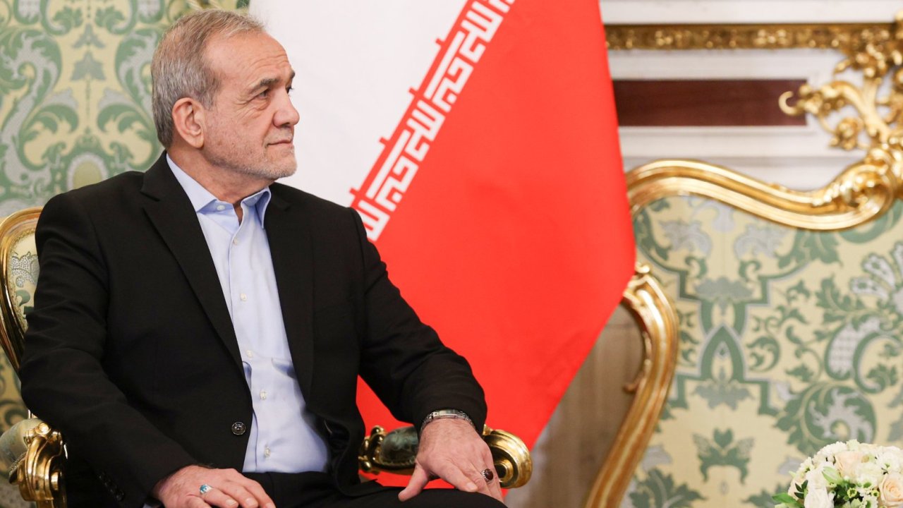Mən özümü burada yad kimi hiss etmirəm, özümü Təbrizdəki, Ərdəbildəki kimi hiss edirəm - Pezeşkian