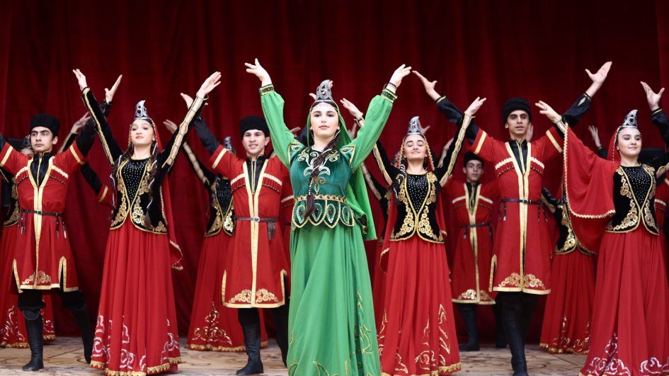 Bu gün Beynəlxalq Rəqs Günüdür