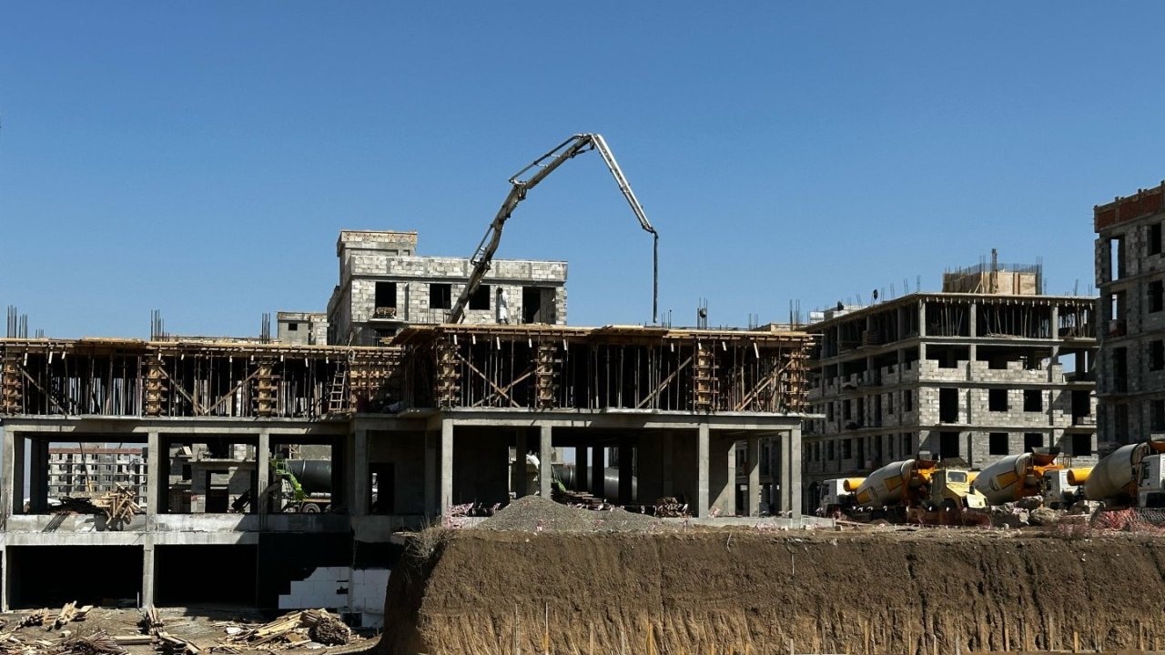 Cəbrayılın Şükürbəyli kəndində dağılmış tikililərin söküntüsünə start verilir