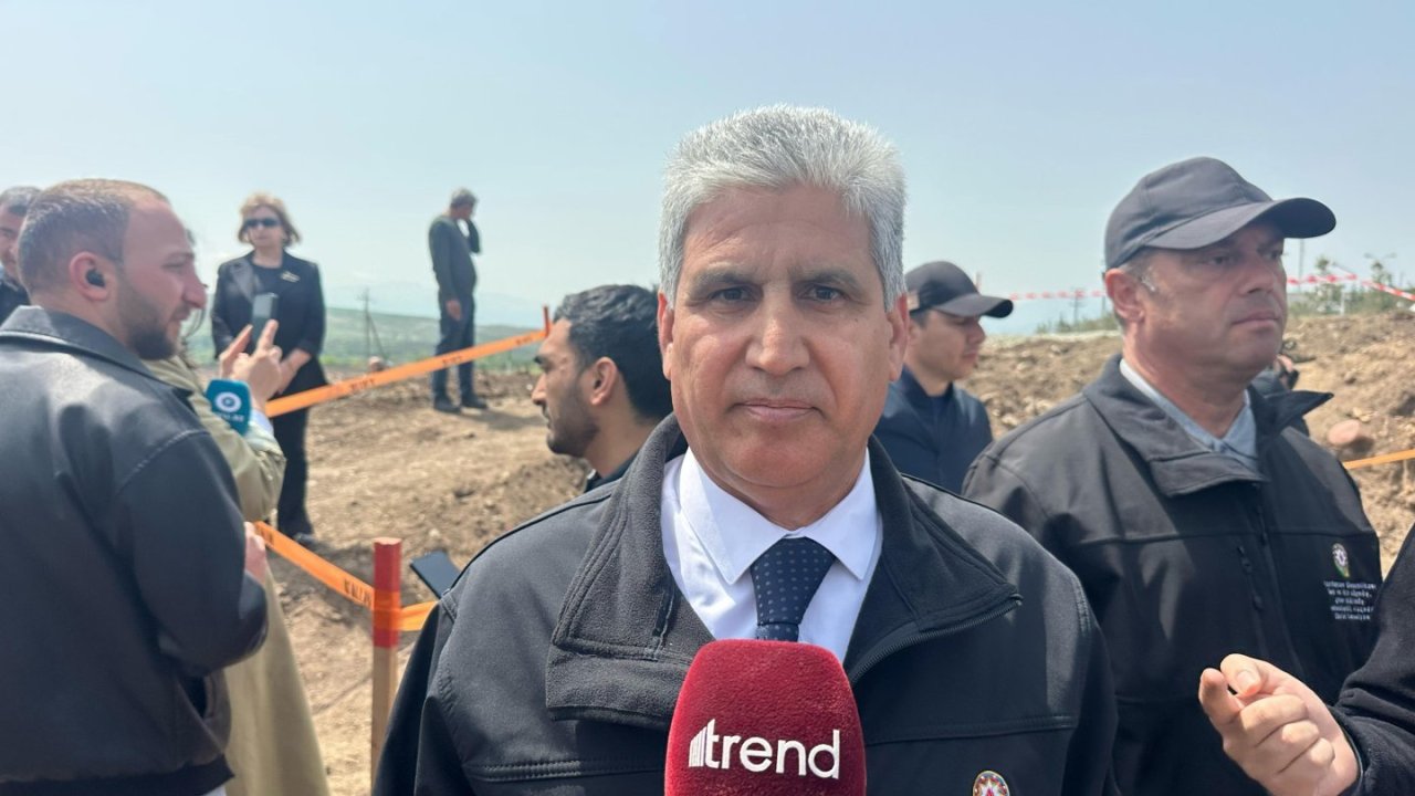 Aprel ayında aparılan qazıntılar zamanı iki kütləvi məzarlıq aşkarlanıb