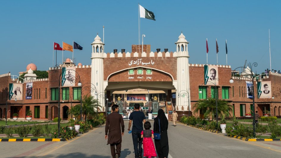 Indian decision to revoke visas of Pakistani citizens creating serious humanitarian challenges: Foreign Ministry