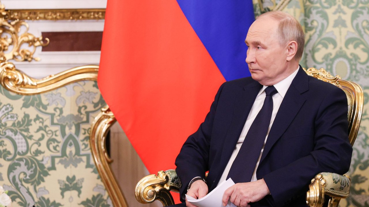 Vladimir Putin Prezident İlham Əliyevi təbrik edib