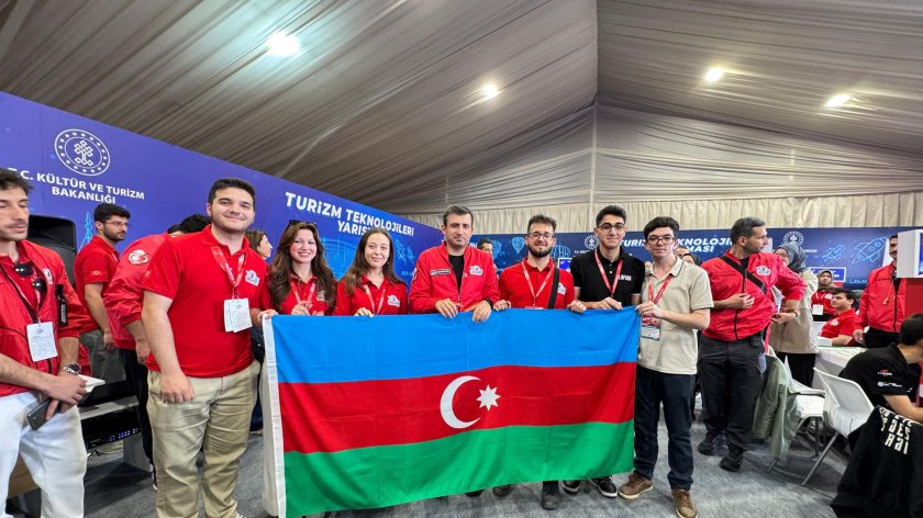 Türkiyə və Şimali Kipr liderləri “TECHNOFEST-2025”də Azərbaycan komandasını mükafatlandırıblar